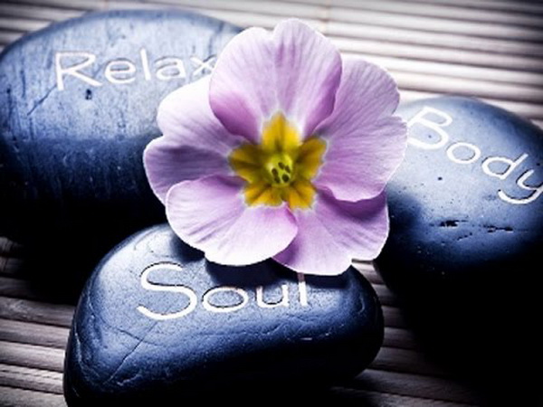 Holistic Therapies, massage, reiki, chakra balance, crystal healing