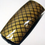 Desinger Tips black lines on gold tip