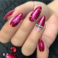 woman painted with peruzzi nails